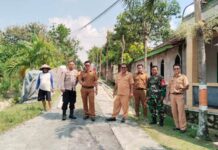 Tingkatkan Kualitas Infrastruktur, Kades Dimoro Pantau Langsung Pembangunan Cor Beton di Dusun Truwili